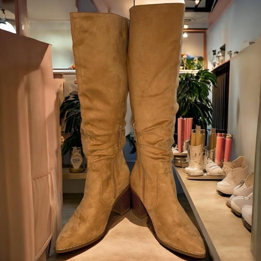 Camden Layne Suede Heeled Boots - Brown - Picture 3 of 4